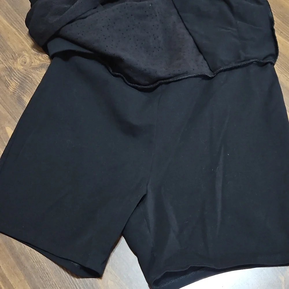 Chico's Classic Black Mini Skort